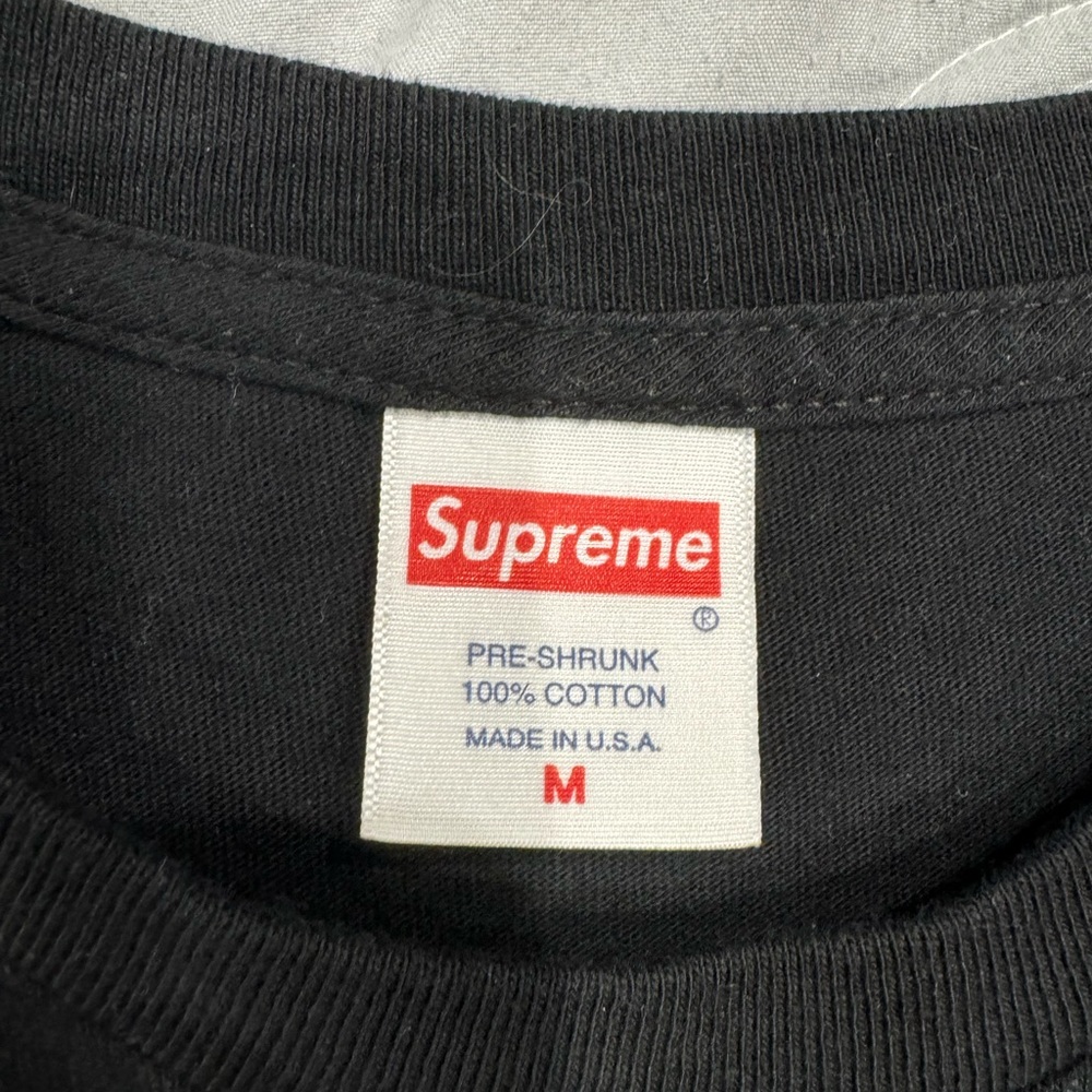 Supreme Box Logo Tee - Picture 2 of 3